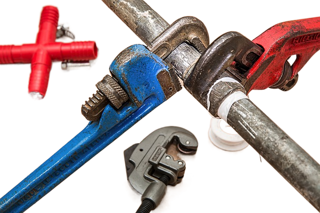 plumbing, pipe, wrenches 管道、管道、扳手