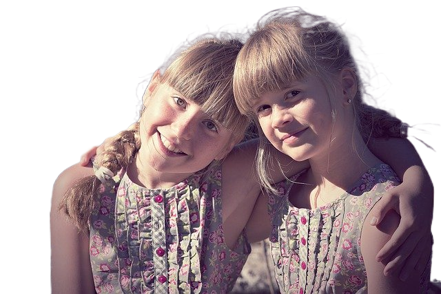 children, girls, sisters 儿童,女孩,姐妹